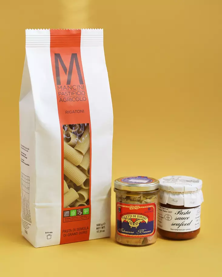 Rigatonipasta Tomaattisella Tonnikalakas - Meals - ATE005 - 1